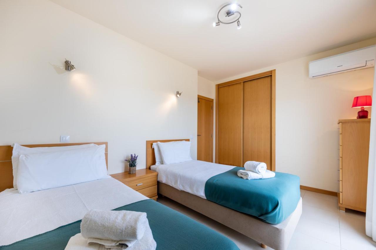 Apartament House